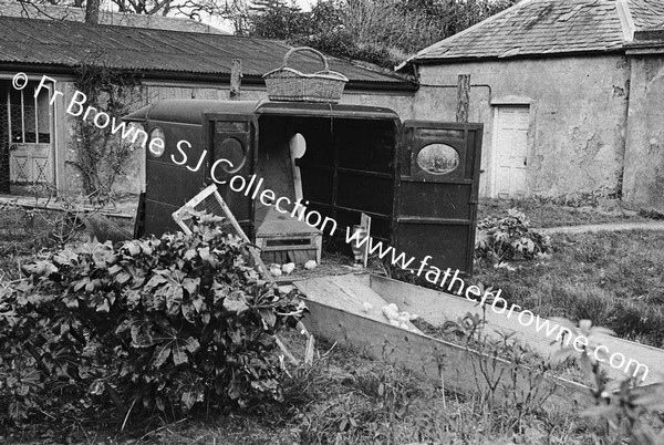 OLD VAN AS CHICKEN HOUSE